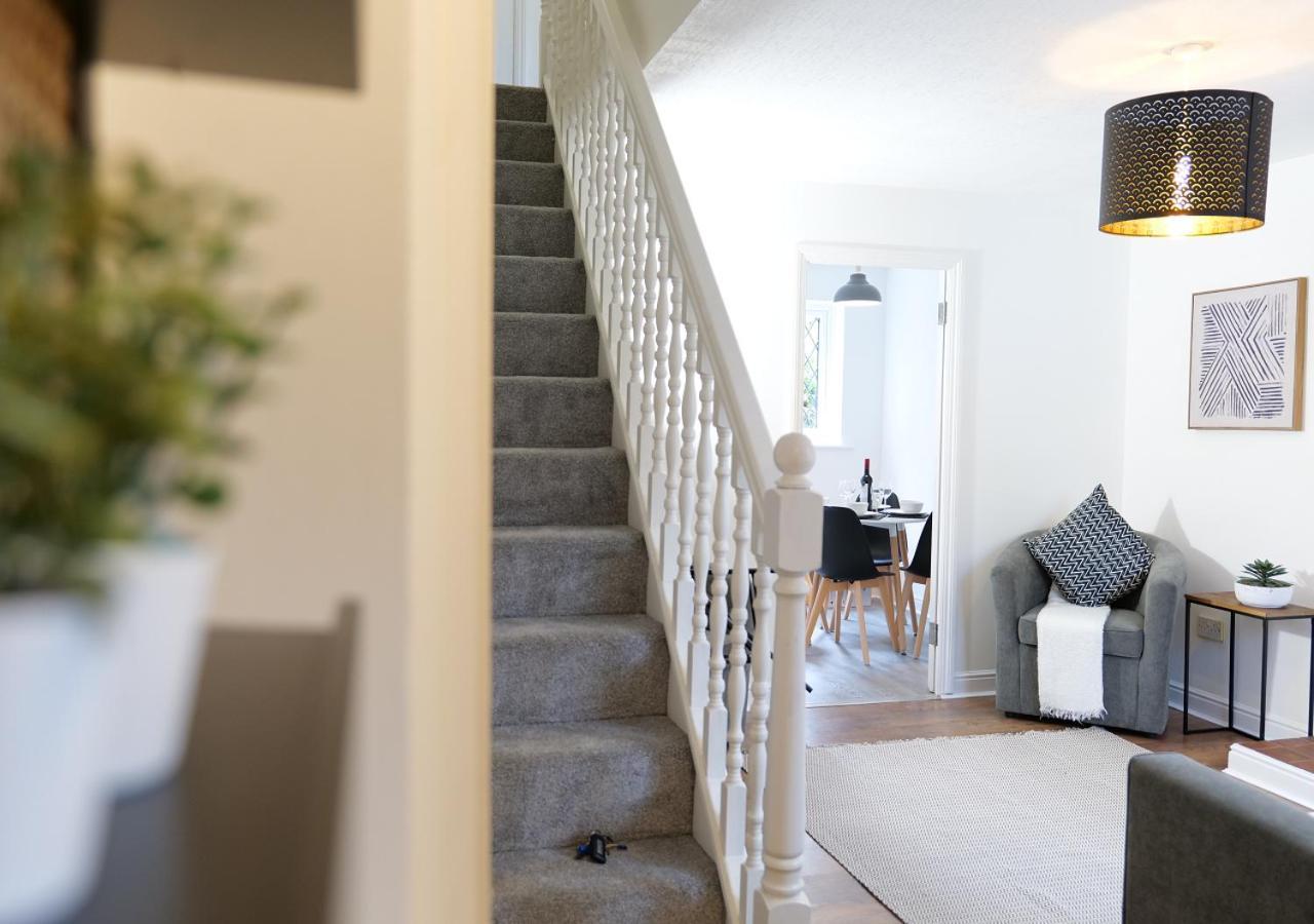 Modern Spark Home With Parking, Garden, Wi-Fi Μπέρμιγχαμ Εξωτερικό φωτογραφία