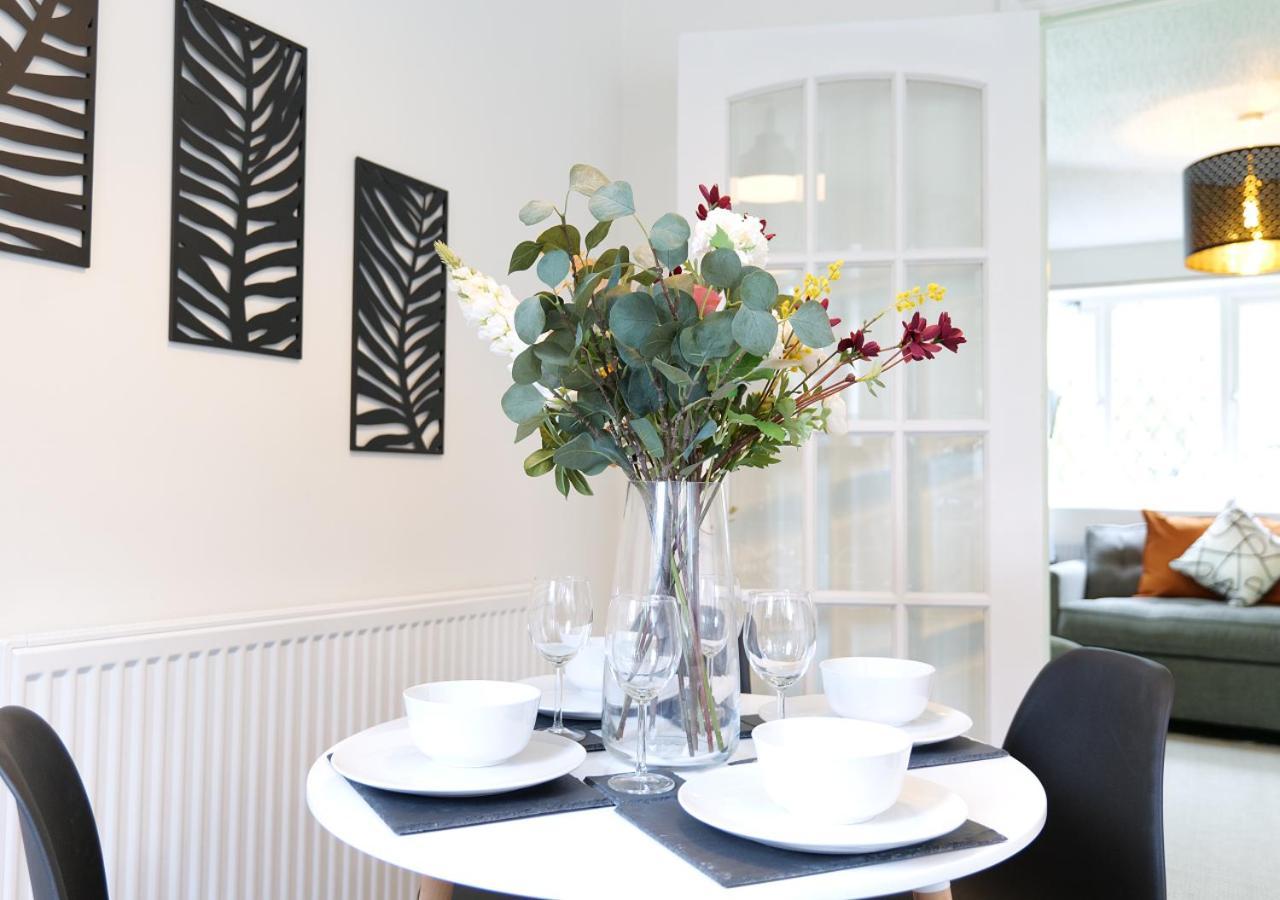 Modern Spark Home With Parking, Garden, Wi-Fi Μπέρμιγχαμ Εξωτερικό φωτογραφία