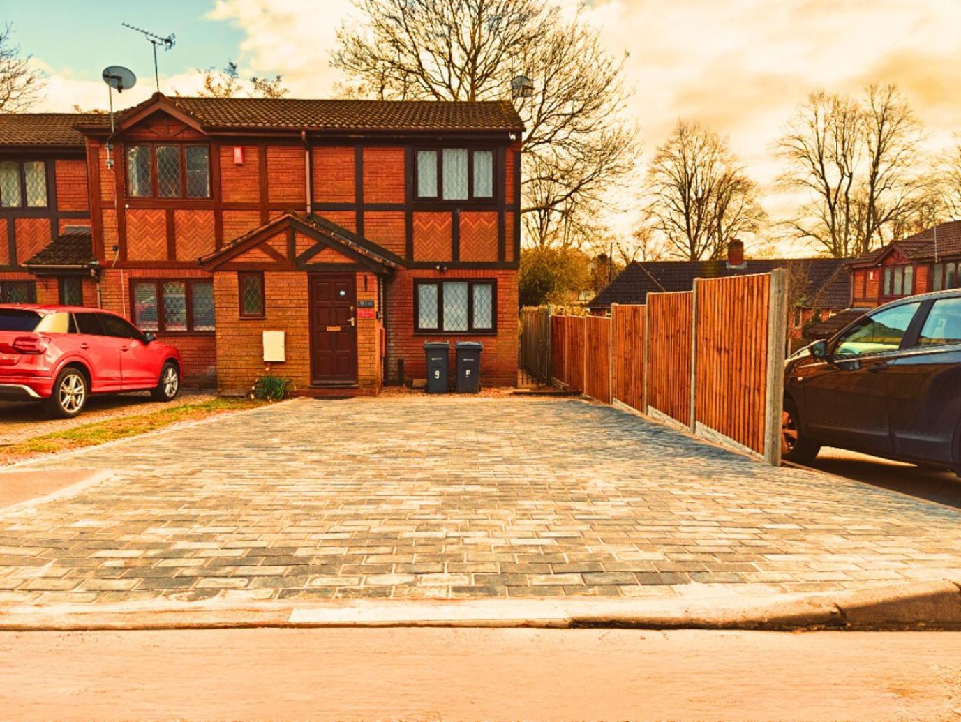 Modern Spark Home With Parking, Garden, Wi-Fi Μπέρμιγχαμ Εξωτερικό φωτογραφία